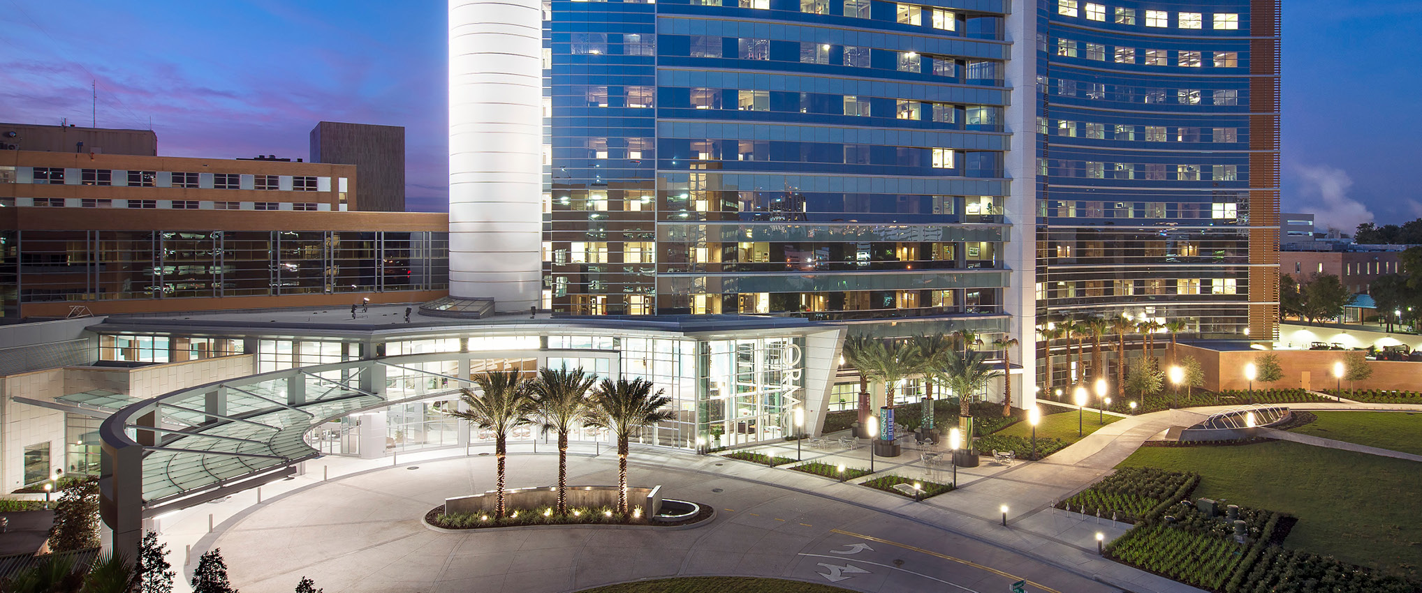 HKS Receives 2015 Built Award of Honor for Orlando Regional Medical Center North Tower